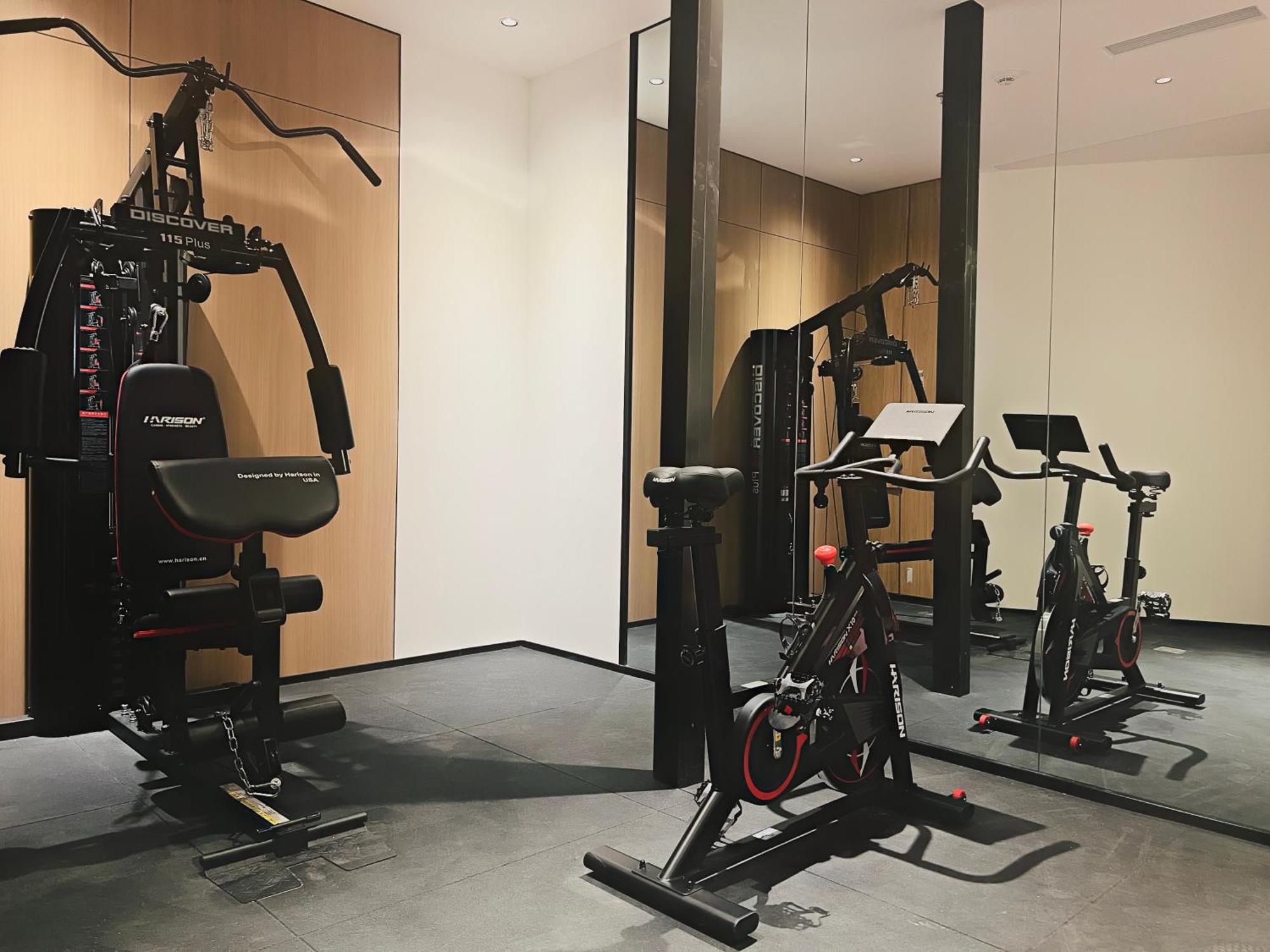 Dayin Garden Hotel -Near People'S Square & Nanjing Road-Large Social Area -Bar -Cafe -Gym -Free Laundry Luggage Storage -24H Front Desk-English Service Šanghaj Exteriér fotografie