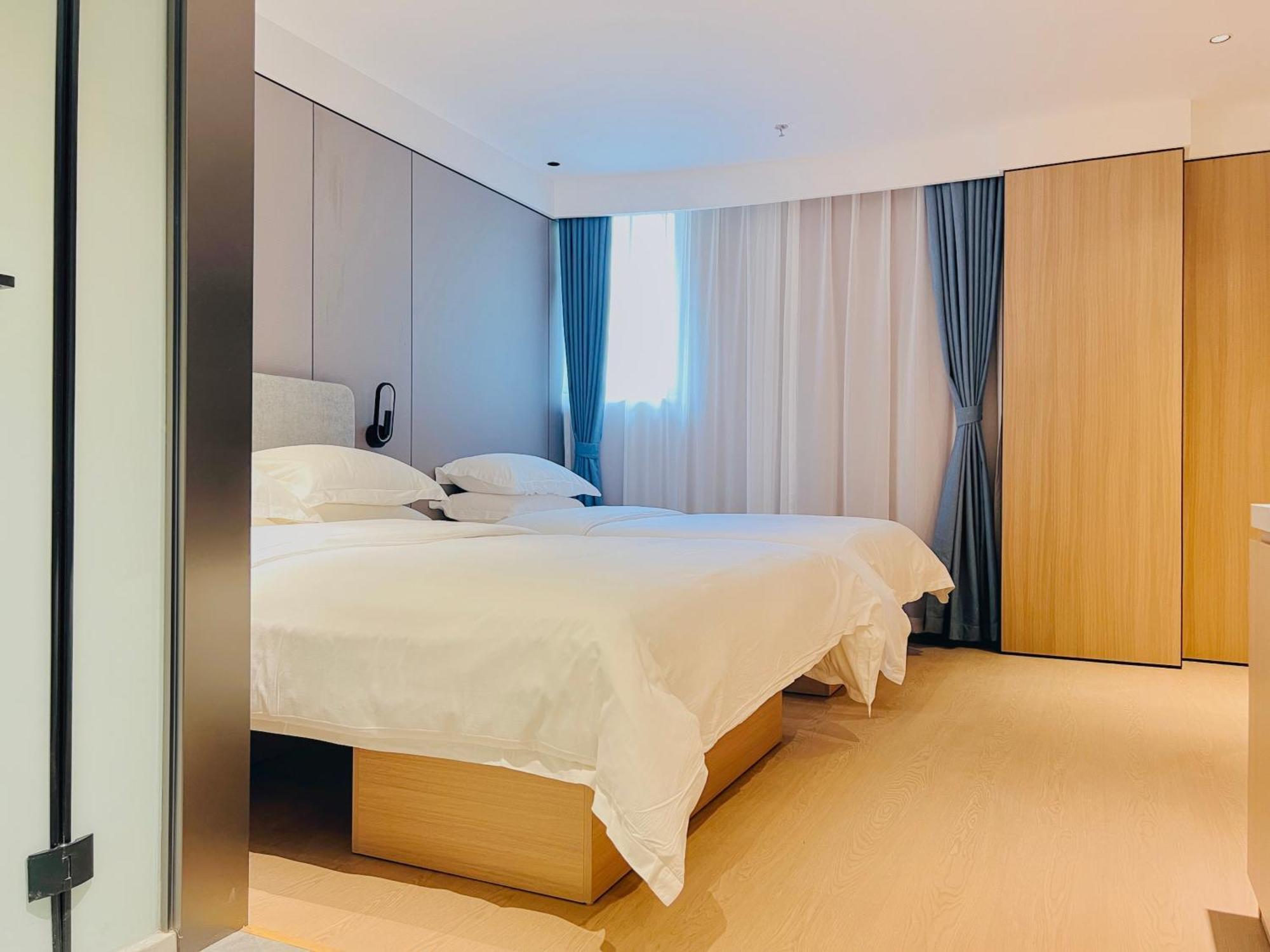Dayin Garden Hotel -Near People'S Square & Nanjing Road-Large Social Area -Bar -Cafe -Gym -Free Laundry Luggage Storage -24H Front Desk-English Service Šanghaj Exteriér fotografie